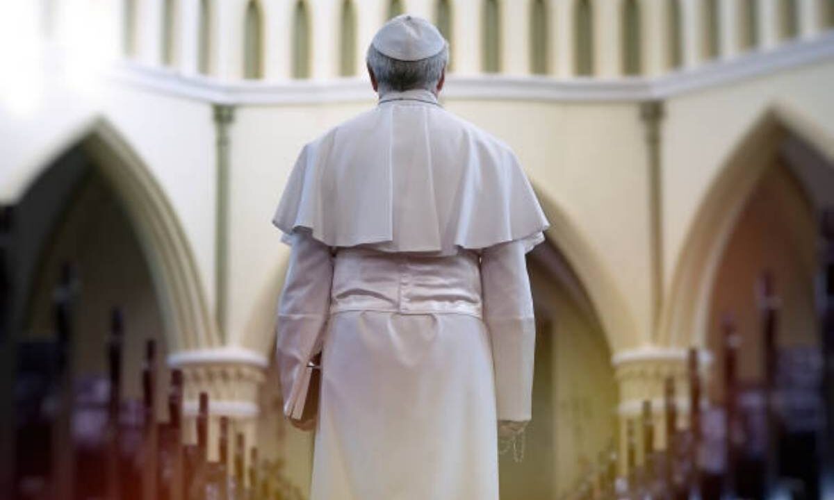 Ecco chi sarà il nuovo Papa secondo ChatGPT